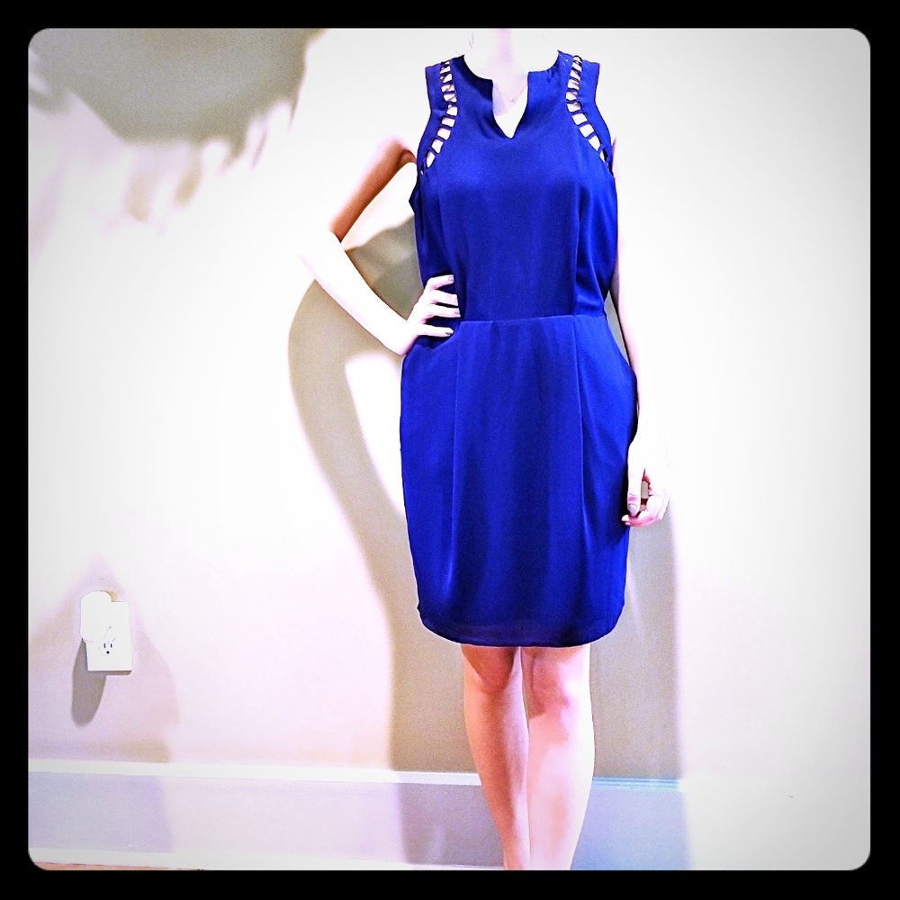 SALE!! ADELYN RAE Dress